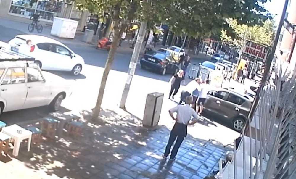 Kazali Kavşak Çözüm Bekli̇yor