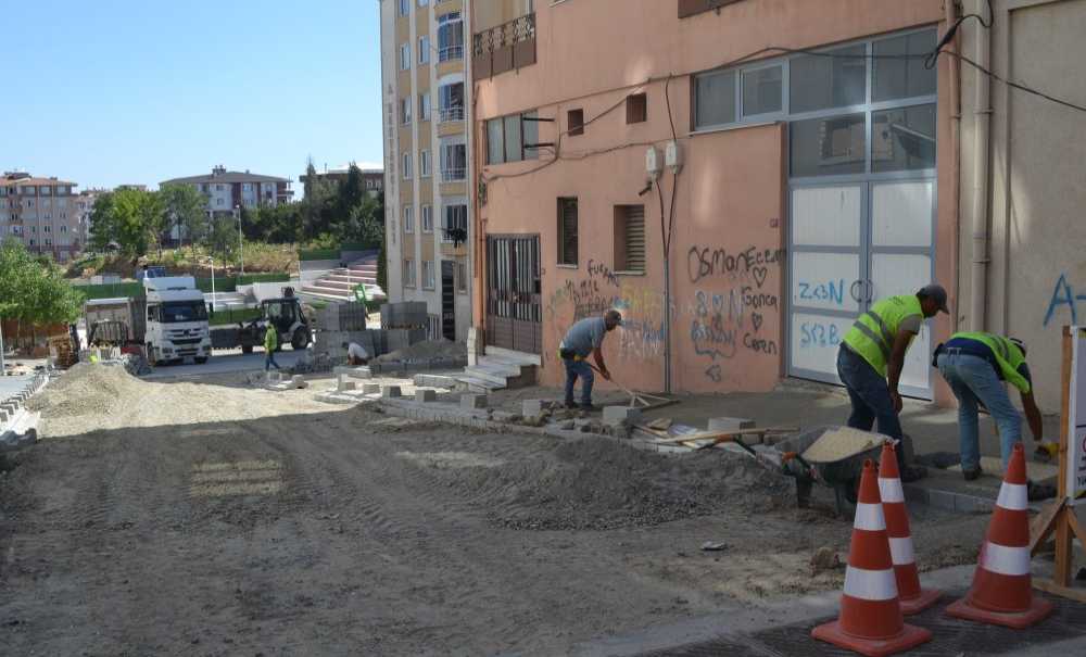 Amfi Tiyatronun Yolları Yapılıyor