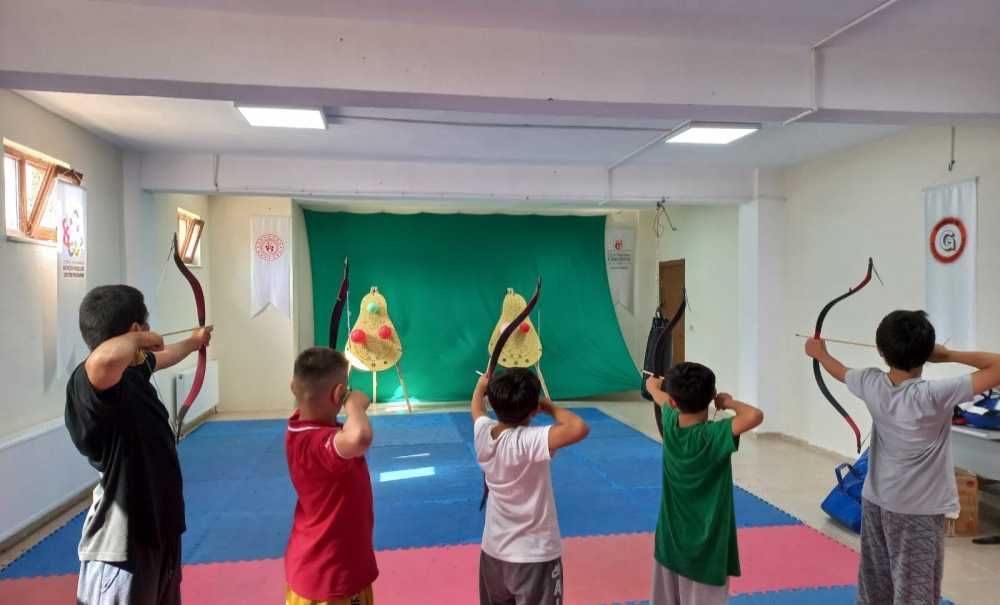 Yaz Okulundan Yüzlerce Öğrenci Faydalanıyor