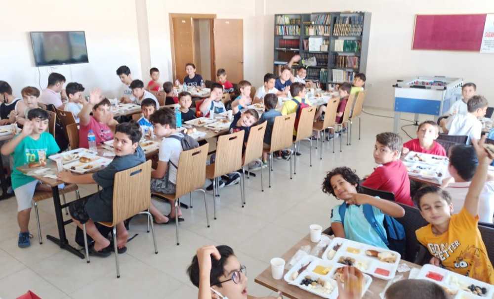 Yaz Okulundan Yüzlerce Öğrenci Faydalanıyor