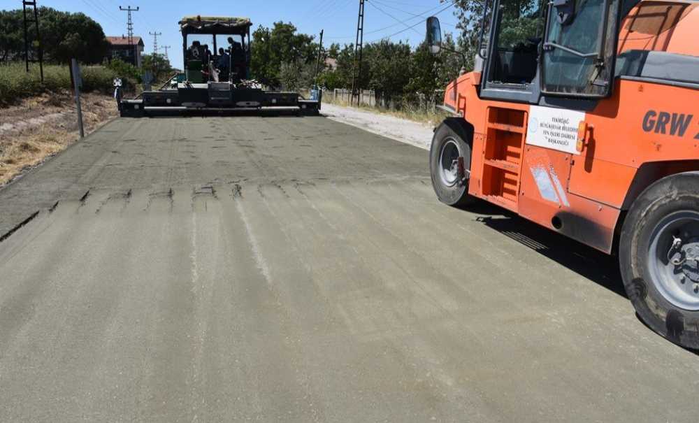 Yol Yapım, Bakım Ve Onarım Çalışmaları Devam Ediyor