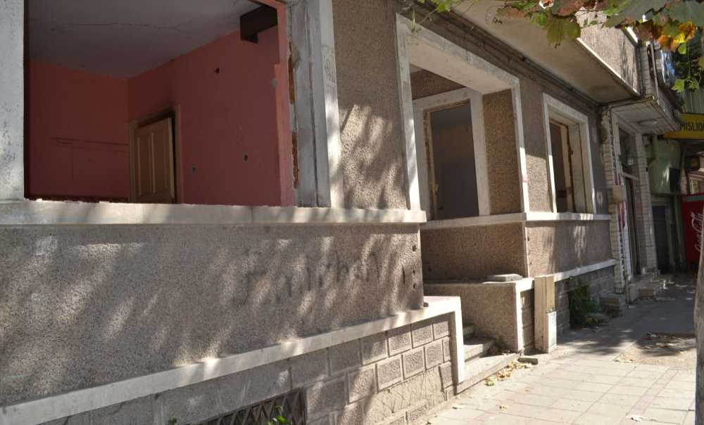 Metruk Bina Bağımlıların Oteli Oldu