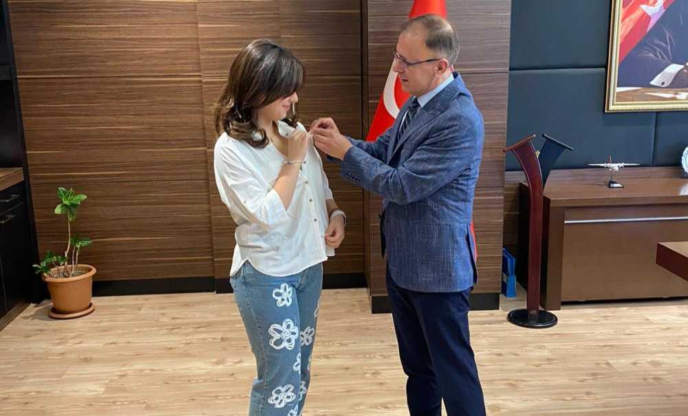 Dereceye Giren Öğrenciler Kaymakam Sarılı'yı Ziyaret Etti