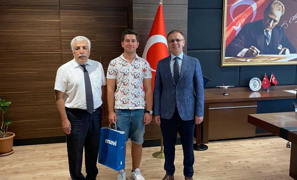 Dereceye Giren Öğrenciler Kaymakam Sarılı'yı Ziyaret Etti