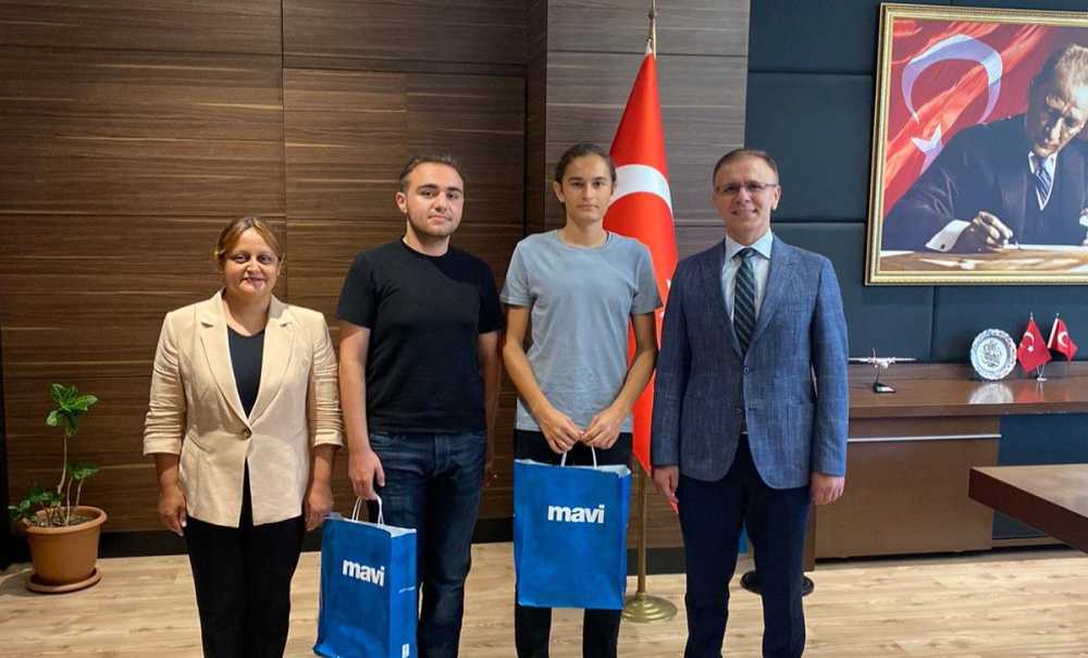 Dereceye Giren Öğrenciler Kaymakam Sarılı'yı Ziyaret Etti