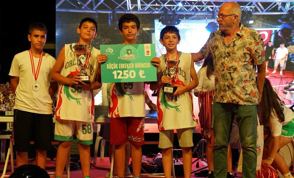 Ziya Berhan Kılıç 3X3 Sokak Basketbol Turnuvası Sona Erdi