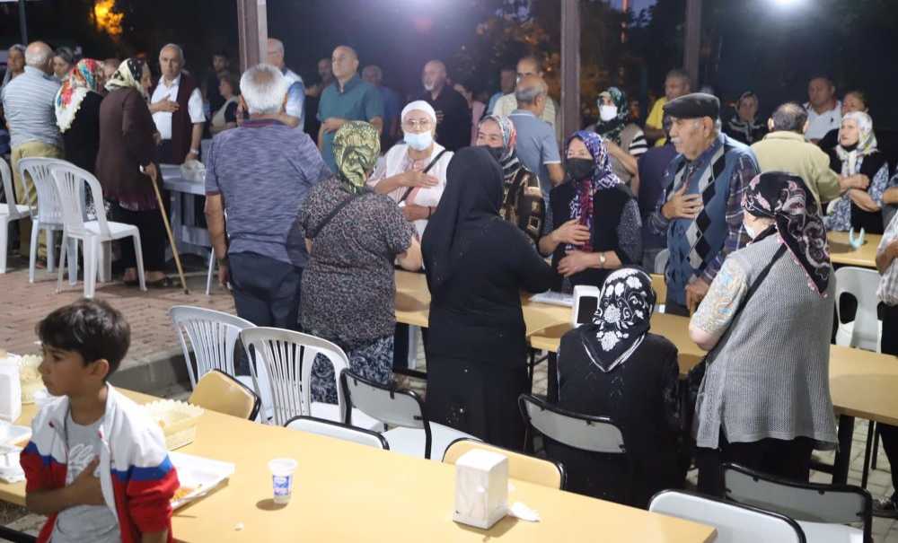 Marmaraereğlisi Cem Vakfı'ndan İftar Programı