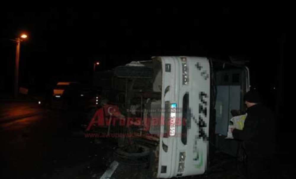 İki İşçi Servisi Çarpıştı 9 Kişi Yaralandı