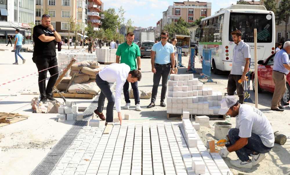 Başkan Akay Çalışmaları İnceledi