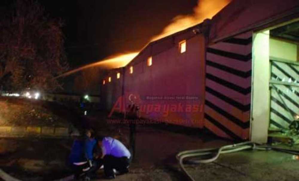 Çorlu'da Fabrika Yangını