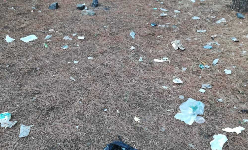 Otlar Biçildi Fakat Etraf Pislik İçinde