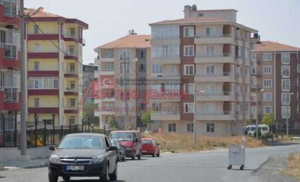 Gece Yanmıyor Gündüz Yanıyor