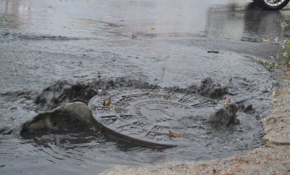 Rögarlar Taştı, Yollar Göle Döndü