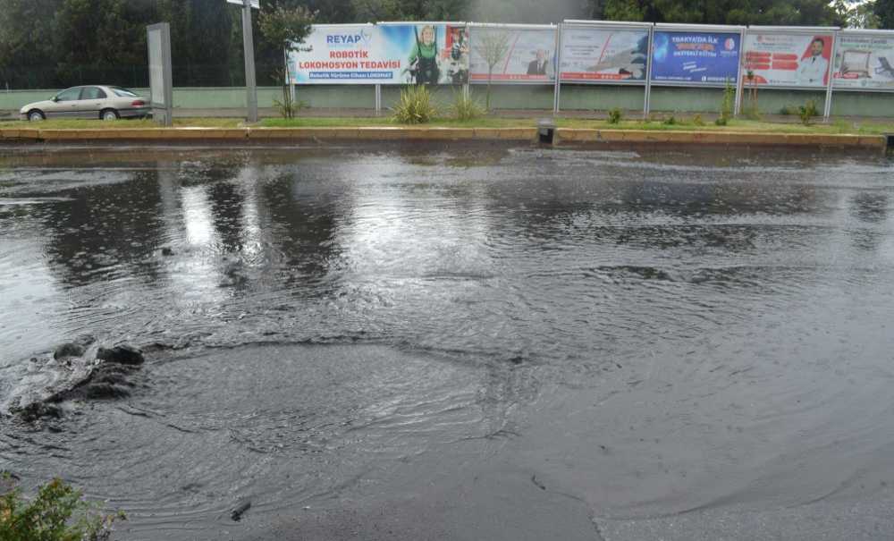 Rögarlar Taştı, Yollar Göle Döndü