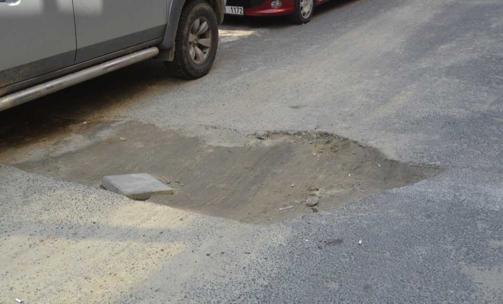 Kazılan Yollar Bir Türlü Yapılmıyor