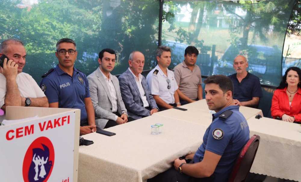 Marmaraereğlisi'nde Aşure Programı Düzenlendi