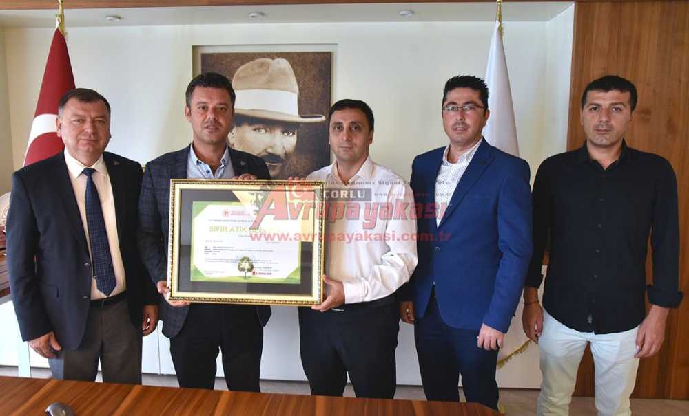 Çorlu Belediyesi'ne Sıfır Atık Belgesi