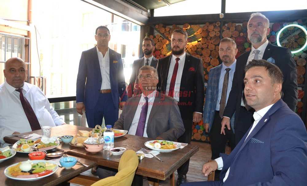 “Biz Devlete Talibiz”