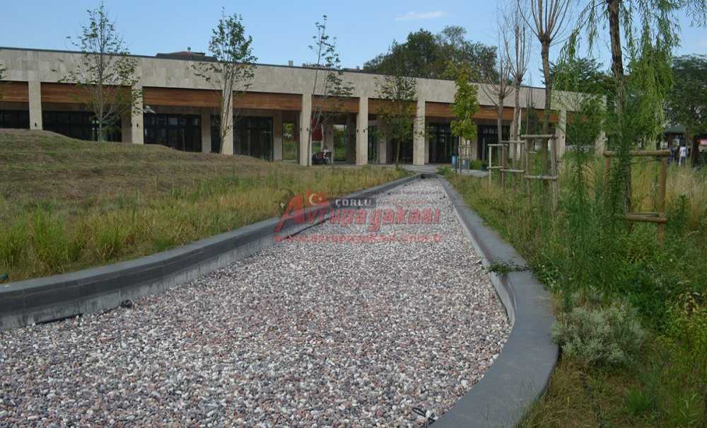 Millet Bahçesinin İmar Değişikliği Planı Askıya Çıktı