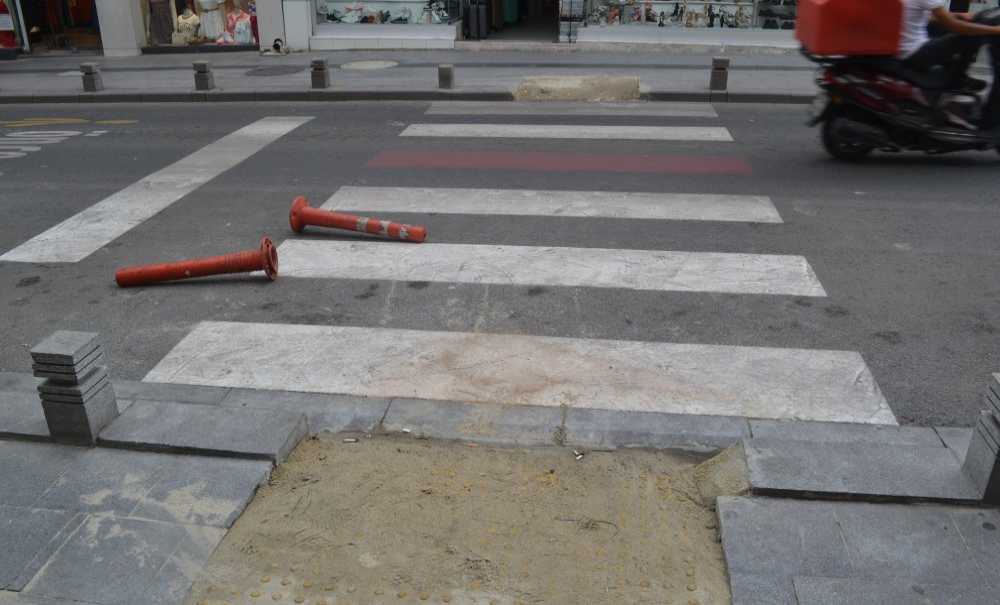 Kumyol Caddesi'ne Engelli Parkuru Yapıldı