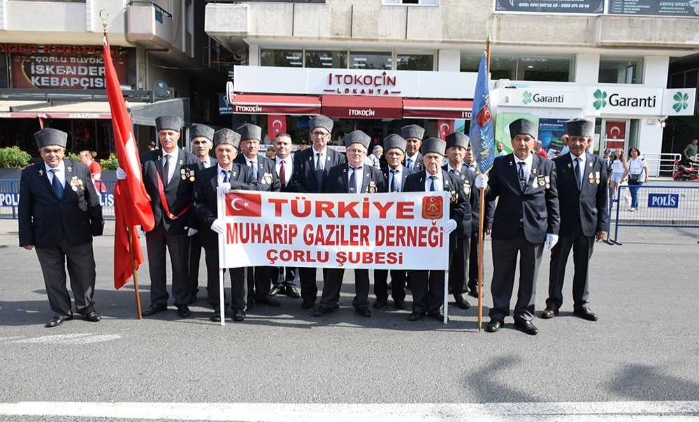 Zaferimizin 100'Üncü Yılı Coşku İle Kutlandı