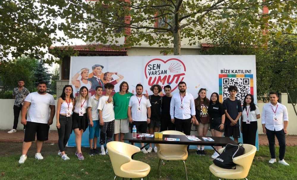 Chp Gençlik Kolları Üye Standı Açtı