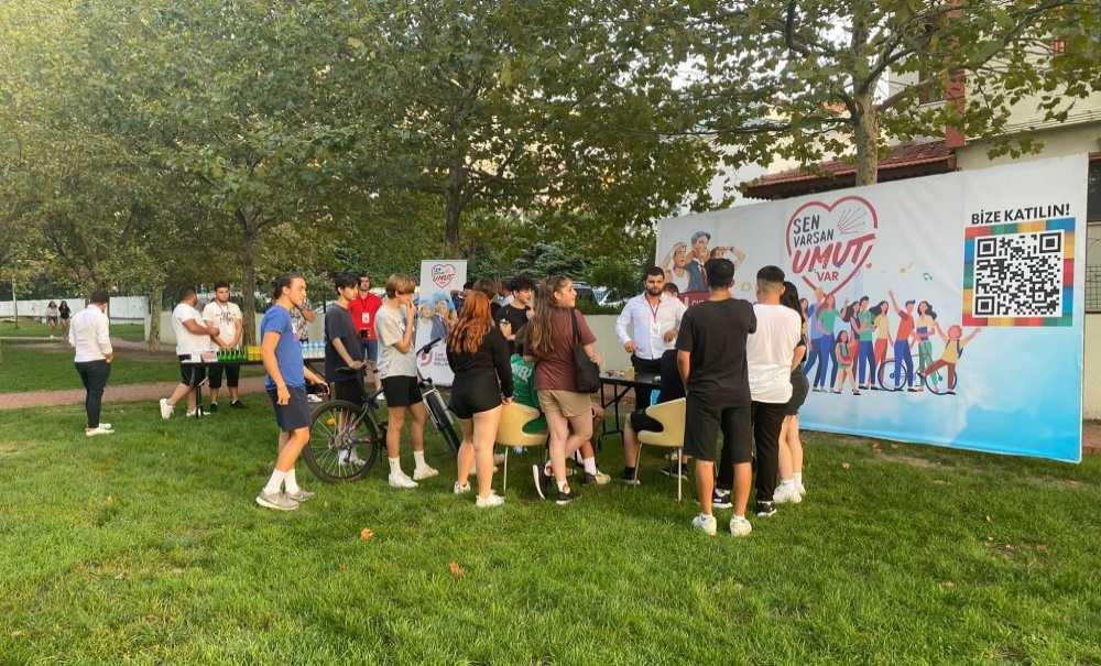 Chp Gençlik Kolları Üye Standı Açtı