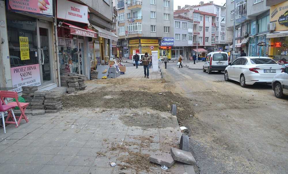 “Alt Yapı Kurumlarıyla İlgili Sıkıntı Yaşıyoruz”