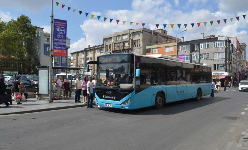 Otobüslerin Geç Gelmesi Vatandaşı Çileden Çıkartıyor