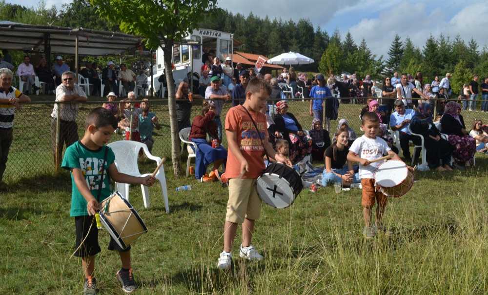 Batı Trakya'da 700 Yıllık Gelenek Devam Ediyor