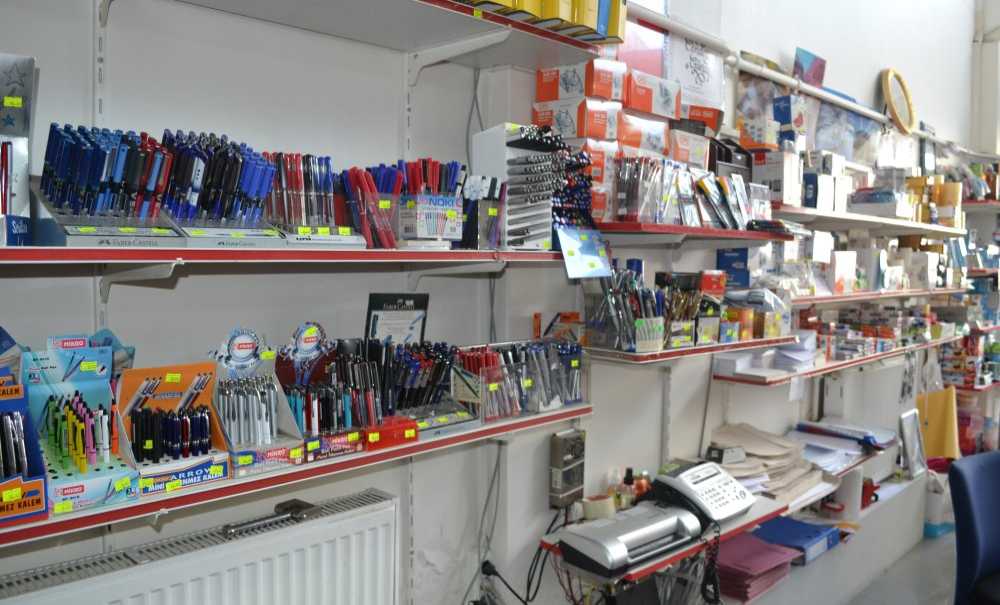 Öğrenciler Kırtasiye Alışverişlerine Şimdiden Başladı