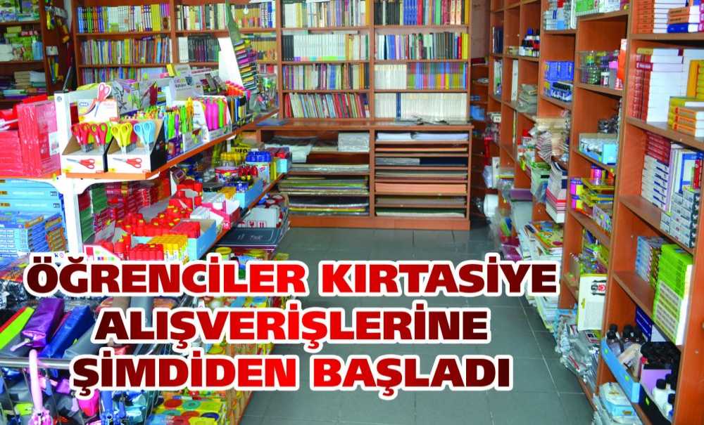 Öğrenciler Kırtasiye Alışverişlerine Şimdiden Başladı