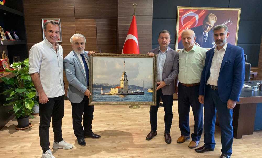 Kaymakam Eldivan'ın Bağcılardan Gelen Ziyaretçisi Eksik Olmuyor