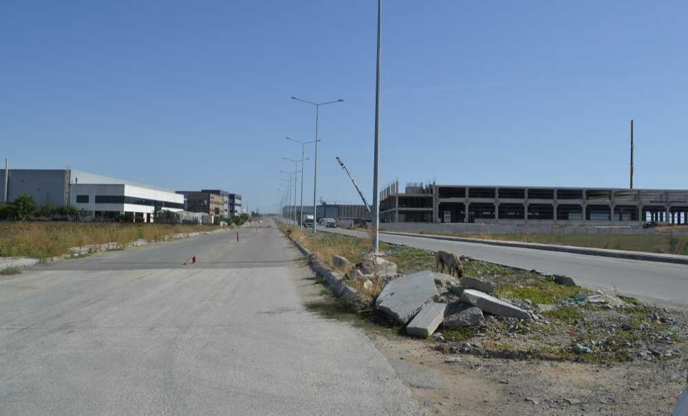 Çorlu 1 Osb'nin 3 Yıldır Bitmeyen Yolu!