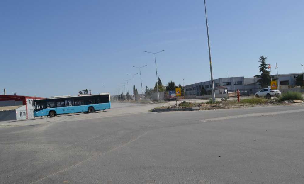 Çorlu 1 Osb'nin 3 Yıldır Bitmeyen Yolu!