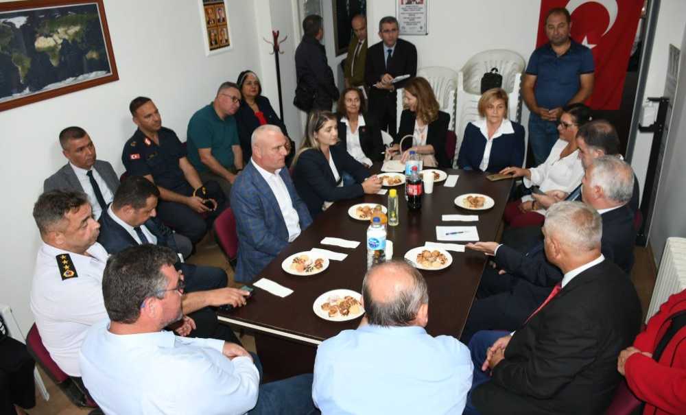 Vali Yıldırım Çorlu'da Halk Toplantısı Yaptı