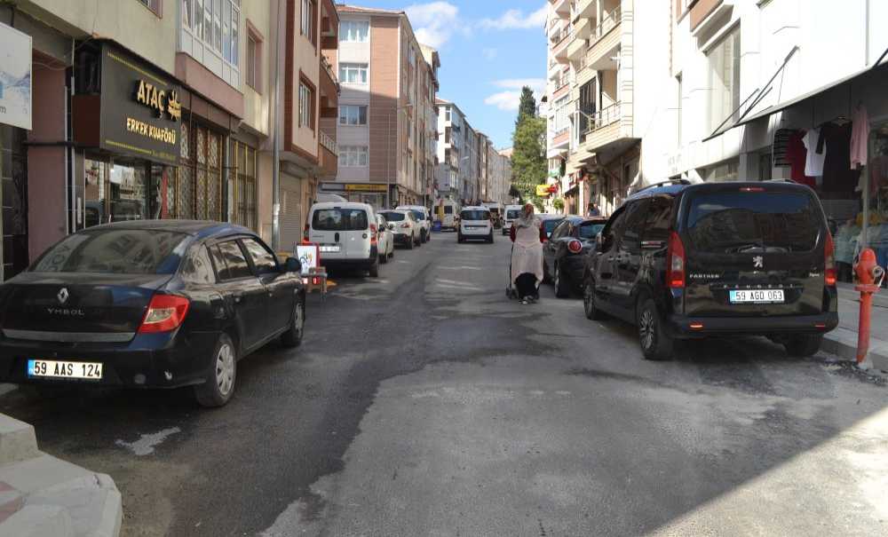 Yol Ve Kaldırım Çalışmaları Tamamlandı