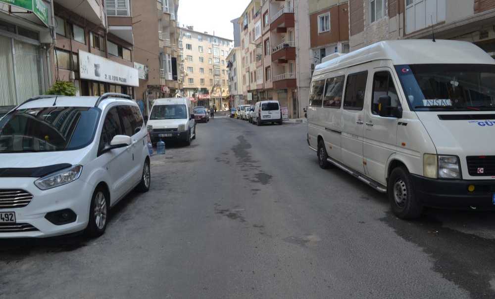 Yol Ve Kaldırım Çalışmaları Tamamlandı