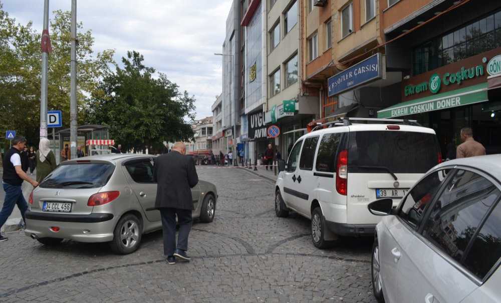 Saray Caddesi'nin Kapatılması Esnafı Heyecanlandırdı