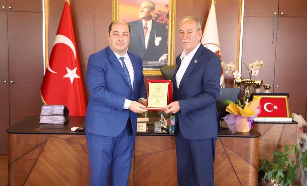 Eğitimcilerden Başkan Ata'ya Teşekkür Ziyareti