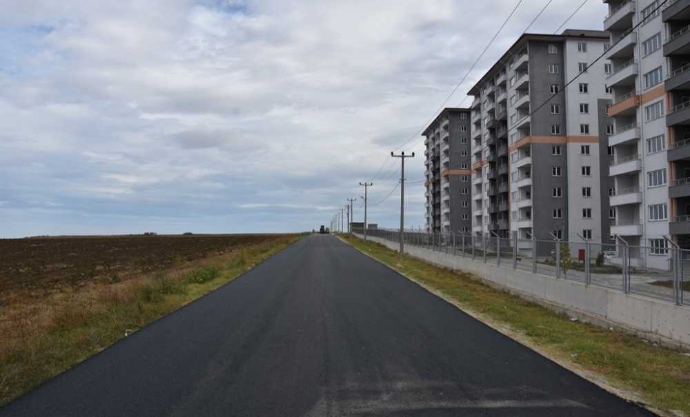 Büyükşehir Belediyesi Yol Yapım Çalışmalarına Devam Ediyor