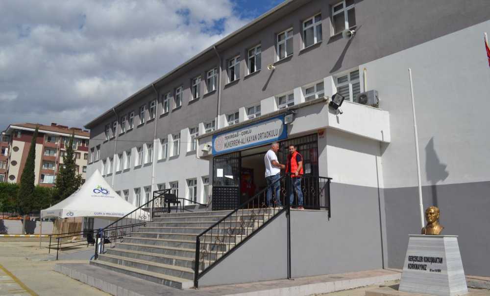 Soydaşlarımız 18 Ayda 4'Üncü Kez Sandık Başına Gitti