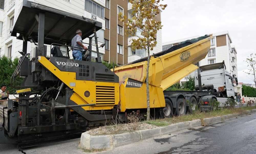 Asfalt Çalışmaları Devam Ediyor