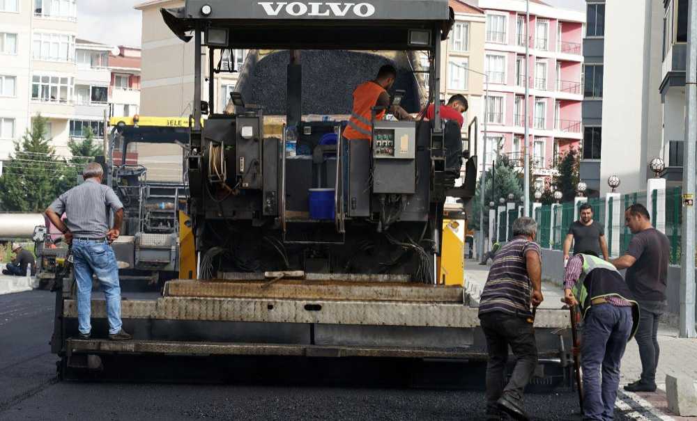 Asfalt Çalışmaları Devam Ediyor