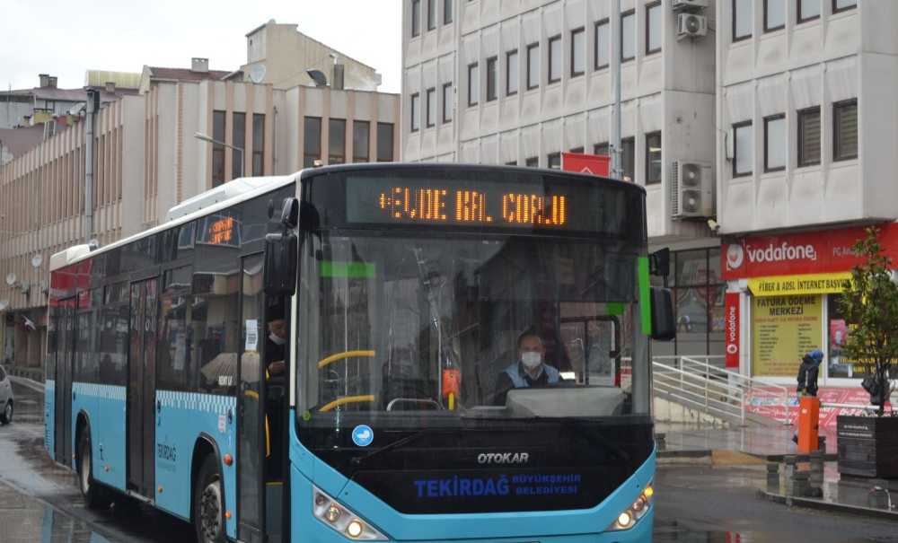 Problemler En Az Otobüslerin İçi Kadar Kalabalık!