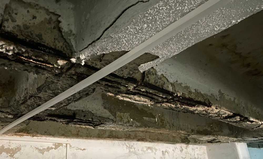 Dikkat Otopark Çökebilir!