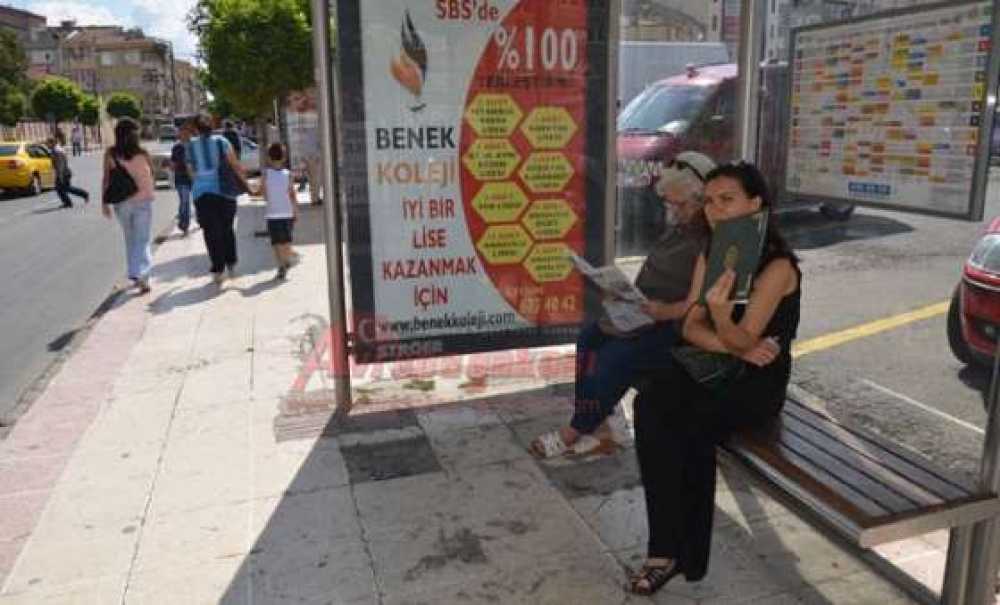 Otobüs Duraklarına Güzergah Tablosu