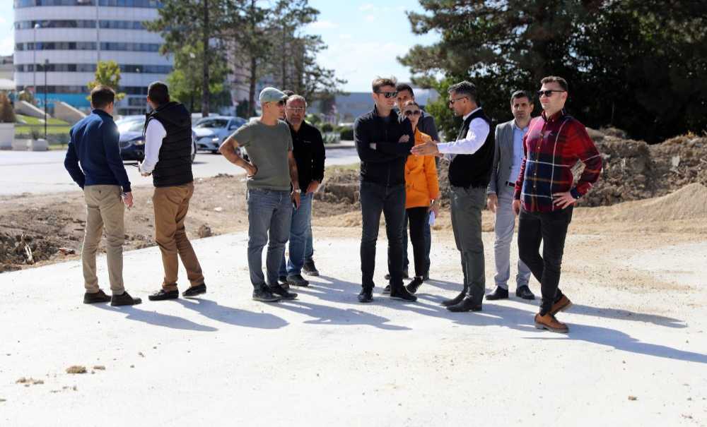 Başkan Akay Çalışmaları İnceledi