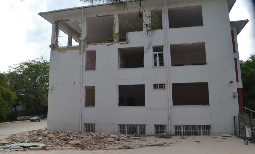 Yıkılma İhtimali Var