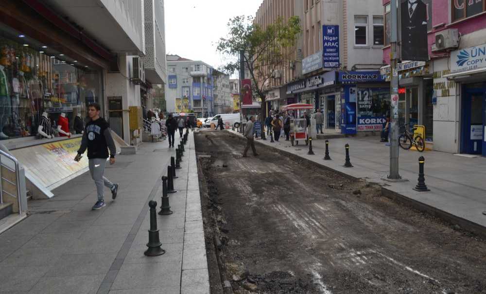 Şehit Teğmen Yavuzer Caddesi'nde Çalışma Başlatıldı